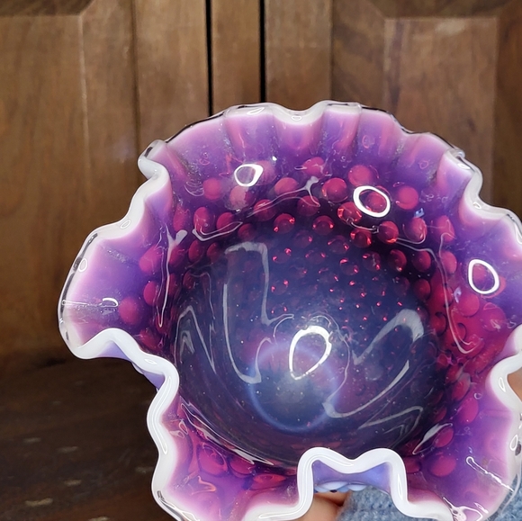 Fenton Art Glass Plum Opalescent Hobnail Ruffled Compote. - Picture 5 of 17